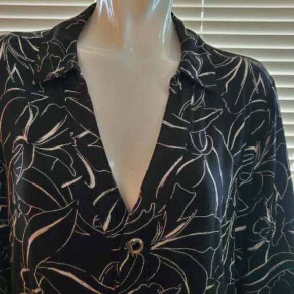 Michel Studio Top / Tunic Size 22 - Picture 1 of 8